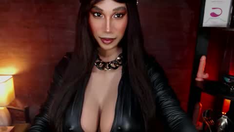 jayetan online show from November 19, 10:26 am