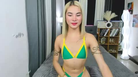 Your naughty Jessie online show from May 19, 7:42 pm