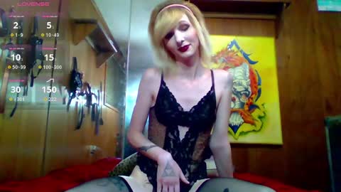 Jess James online show from February 25, 5:30 am