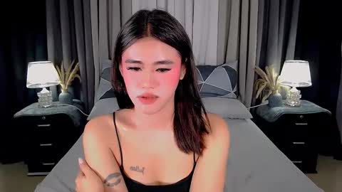 julie online show from September 25, 6:53 am