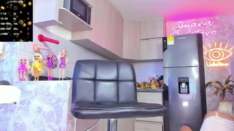 Snapshot of juana18quintero chatting on February 14, 9:03 am JUANA VALENTINA QUINTERO independent model ONLY FANS --- Juanaquintero online show from February 14, 9:03 am