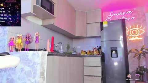 Snapshot of juana18quintero chatting on February 25, 6:14 am JUANA VALENTINA QUINTERO independent model ONLY FANS --- Juanaquintero online show from February 25, 6:14 am