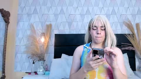 Justine online show from April 5, 3:48 am