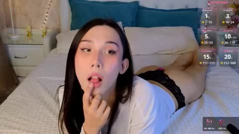 Kaia Monday Thursday FridaySaturdaySunday online show from October 19, 2:31 pm