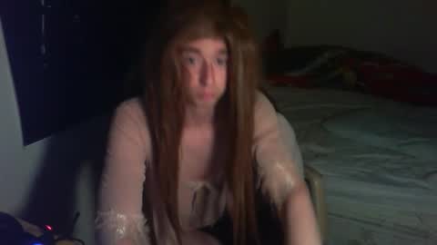 kaifemboy7836356 online show from October 23, 4:27 am