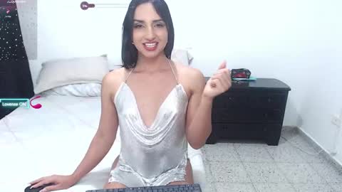 Snapshot of karla_kitten_ chatting on September 20, 3:56 am Miss Karla online show from September 20, 3:56 am