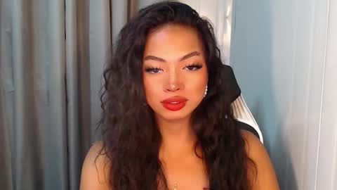 IVY JANE online show from April 11, 11:19 pm