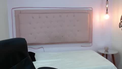 kate online show from September 13, 3:45 am