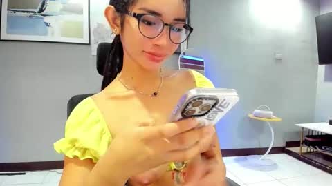 kathy online show from October 10, 3:07 am