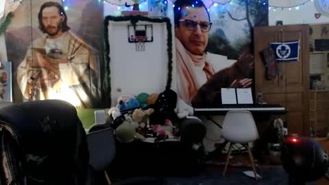 Katie online show from April 18, 6:04 am