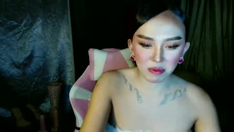 Kaylee online show from April 5, 9:40 am