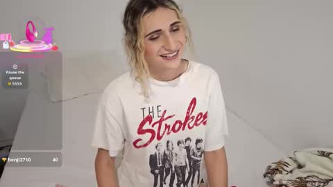 Kaylee Sims online show from February 7, 2:39 am