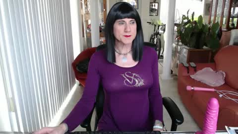 kellyanne Lynn but please call me fucktoy online show from January 25, 5:15 pm