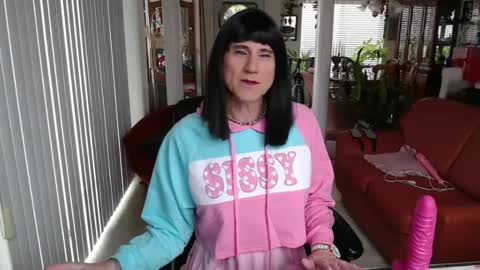 kellyanne Lynn but please call me fucktoy online show from February 15, 6:44 pm