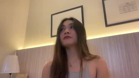 kendixglossy online show from February 9, 12:17 am