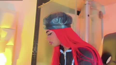 Kendra Bailey online show from February 3, 7:30 pm