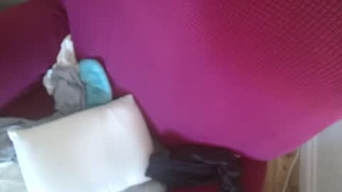 kikiboifeet6 online show from March 5, 5:18 pm