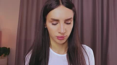 Kim Oberlin online show from November 7, 11:32 am