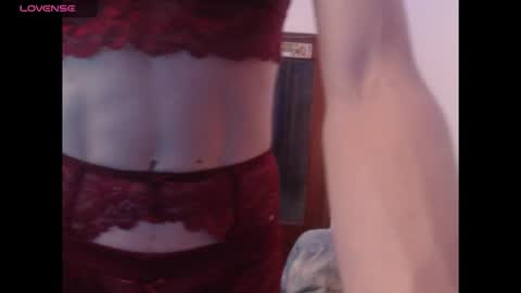 Snapshot of kinkyerikat chatting on October 16, 12:00 am Anya online show from October 16, 12:00 am