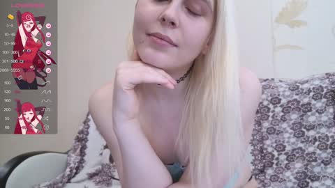 Evelyn online show from February 8, 9:35 am