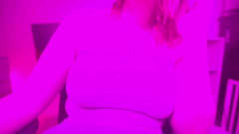 Krystal Syx online show from December 22, 6:23 pm