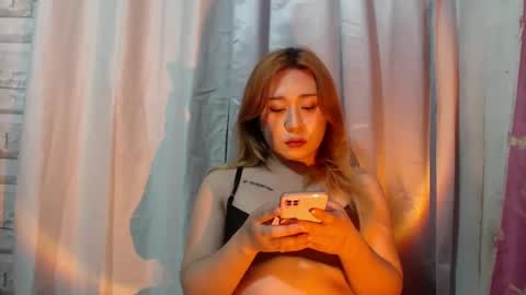 kuntiex online show from February 15, 6:44 pm