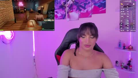 Snapshot of kylievictoria_ chatting on December 6, 4:41 am Kylie online show from December 6, 4:41 am