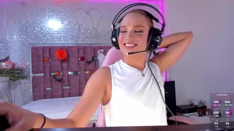 Kylie online show from October 28, 5:16 am