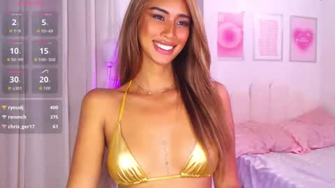 Snapshot of lanadel_hilton chatting on September 27, 3:37 am Lana online show from September 27, 3:37 am