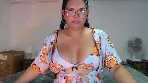 FLOR SALVAJE online show from October 9, 1:07 am