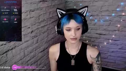 Eva online show from October 25, 6:47 pm