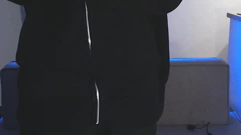 lekkj online show from February 10, 4:25 pm