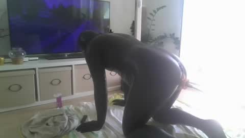 leontorax online show from April 18, 2:08 pm