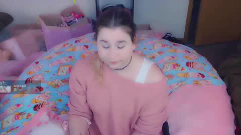 Lil Alison Heart online show from February 14, 2:23 pm