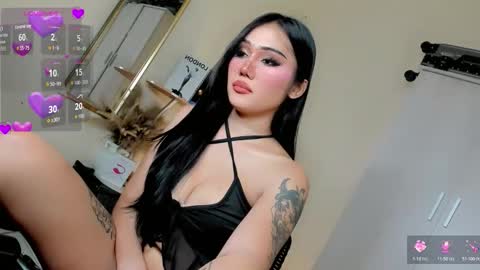 Miss Lily online show from October 29, 9:35 pm