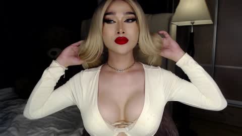 QUEEN LILITH BORBON online show from December 9, 5:51 am