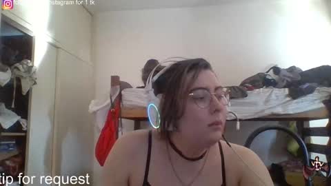 lilsuccubusvicky online show from December 26, 4:47 pm