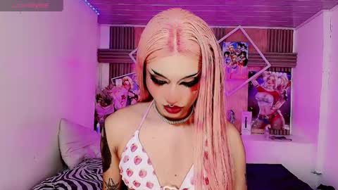 lisa_sparkleee online show from April 17, 3:09 am