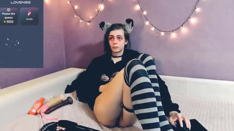 Felix online show from February 3, 11:15 pm