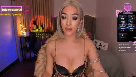 Goddess Ayumi online show from December 13, 11:02 am