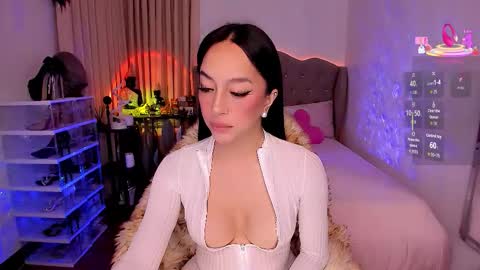 Goddess Ayumi online show from September 13, 9:04 am