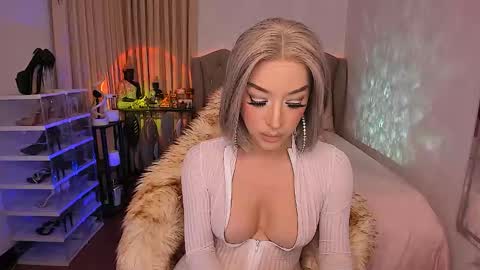 Goddess Ayumi online show from September 25, 5:36 am