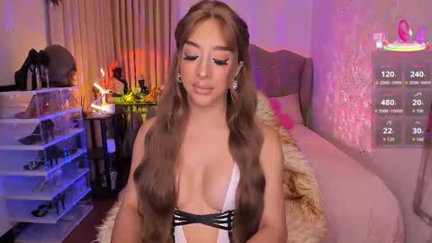 Goddess Ayumi online show from October 31, 10:14 am