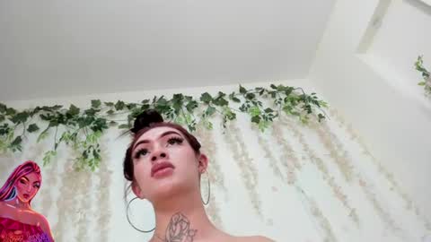 Liz Luna online show from July 18, 12:06 am
