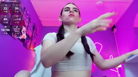 Lizeth  Tatiana Mahecha online show from February 28, 5:58 am