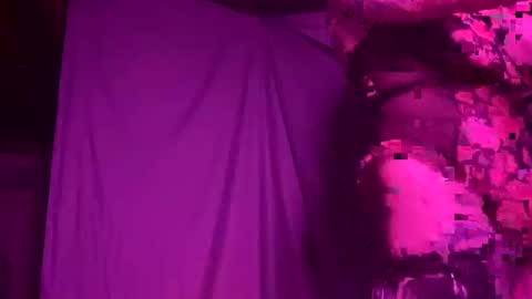 longbeachcd69 online show from February 18, 7:43 am