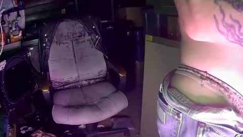 longbeachcd69 online show from December 3, 9:35 am