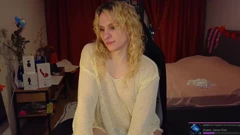 Snapshot of lori_myaf chatting on December 19, 3:41 pm Lori ----------------------------------- online show from December 19, 3:41 pm