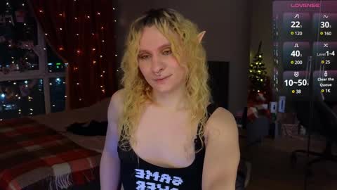 Snapshot of lori_myaf chatting on January 24, 4:28 pm Lori ----------------------------------- online show from January 24, 4:28 pm