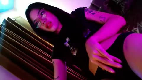 Seren online show from November 3, 11:42 am